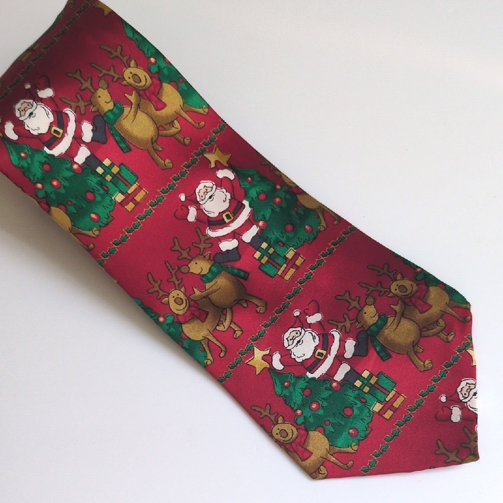 Nicole Miller Silk Christmas Tie - Santa Claus &‎ Reindeer Decorating Tree - Red